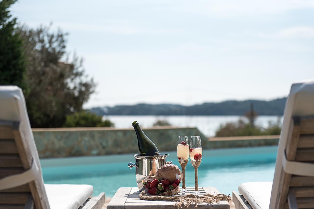 Villa Gold Porto Cheli Exteriér fotografie